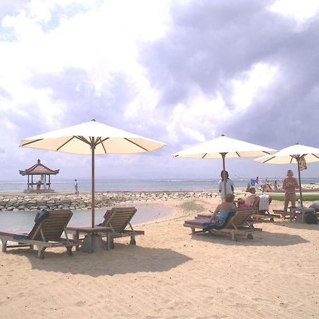 Gazebo Beach Hotel Sanur Esterno foto