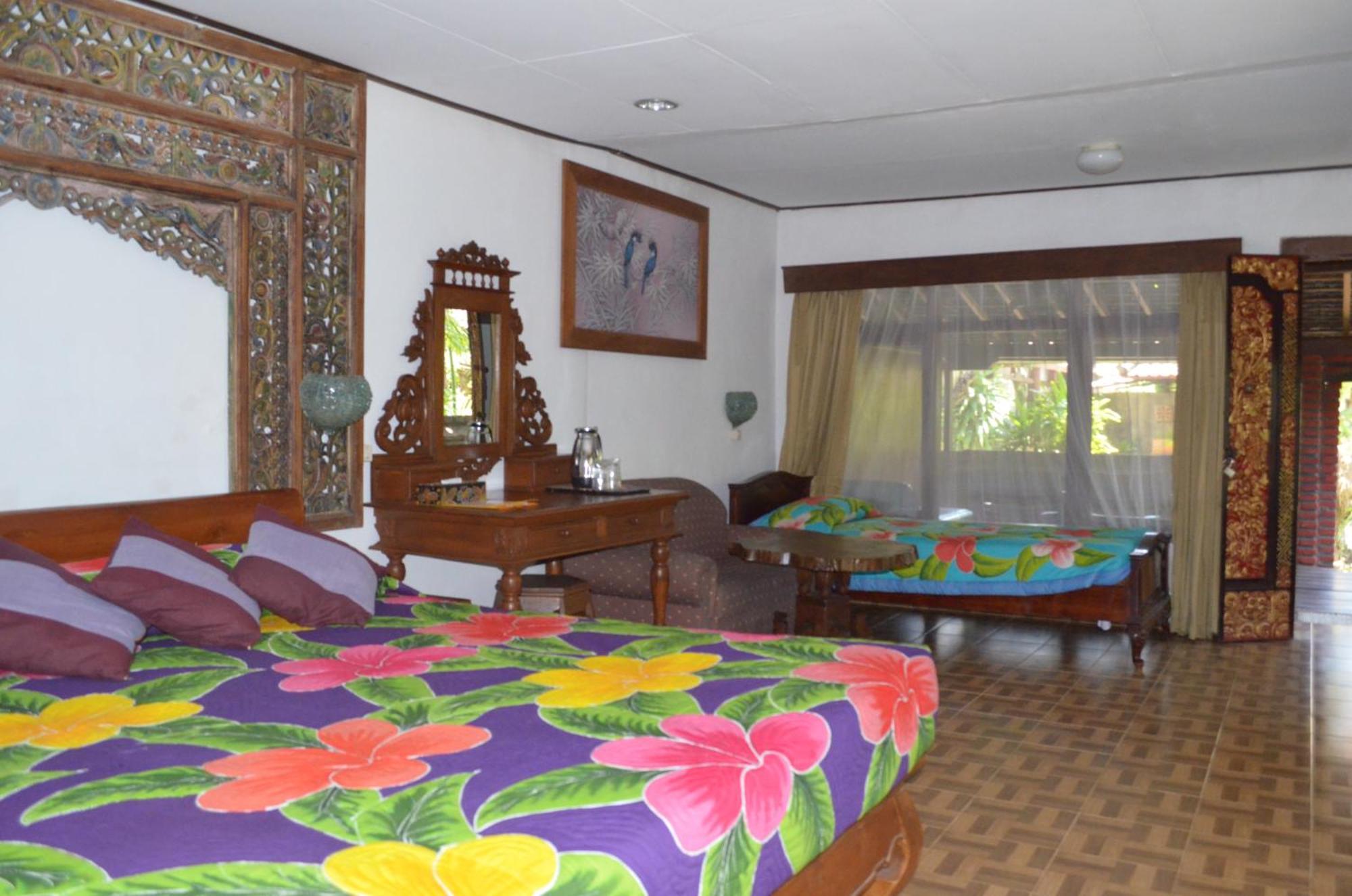 Gazebo Beach Hotel Sanur Esterno foto
