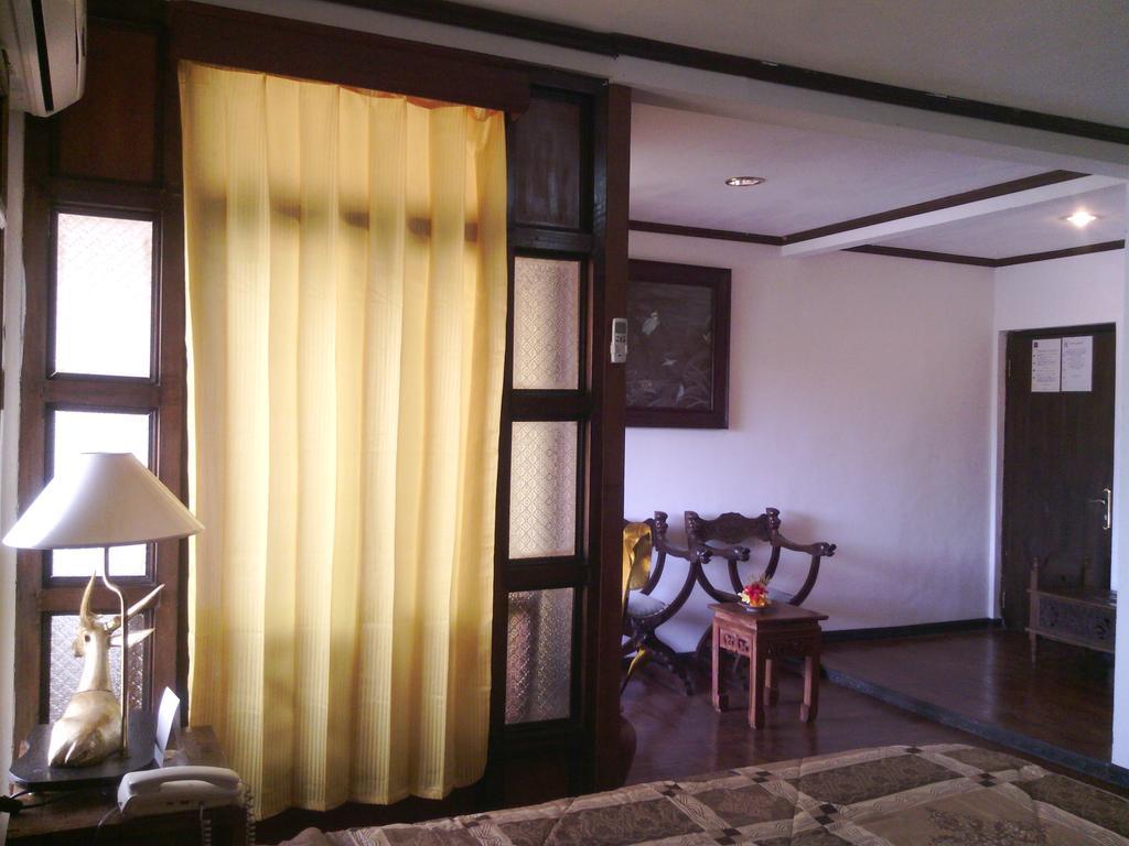 Gazebo Beach Hotel Sanur Esterno foto
