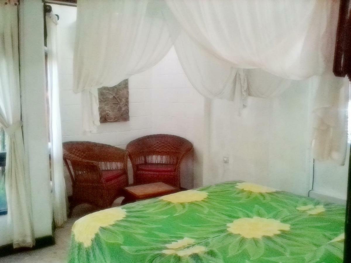 Gazebo Beach Hotel Sanur Esterno foto